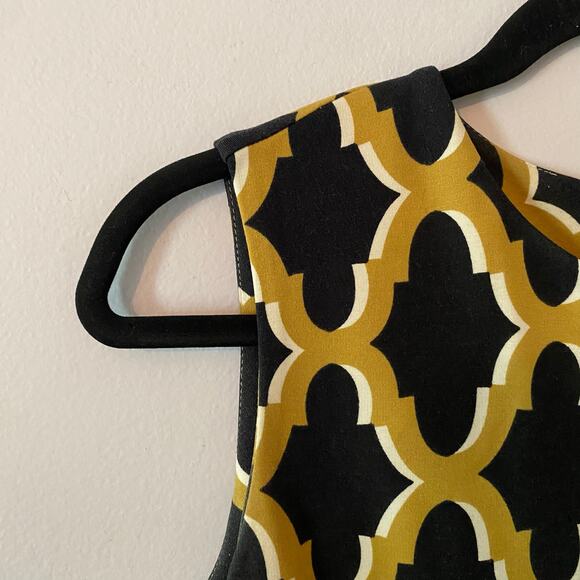 J. McLaughlin Women's Small Catalina Cloth Black Yellow Preppy Knee Length Dress - Picture 3 of 9